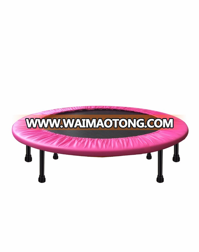 Fitness trampoline